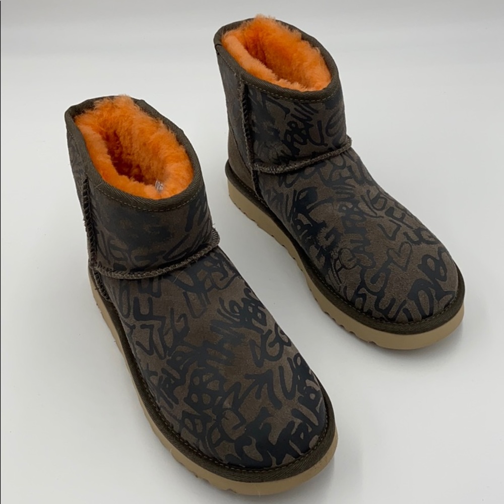 Authentic new UGG classic mini graffiti size 7
